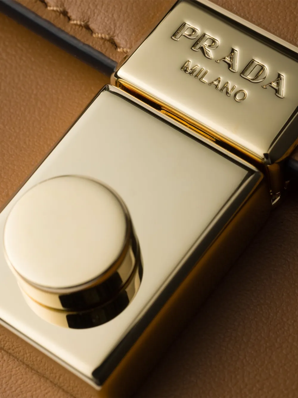 Prada Leren portemonnee Bruin