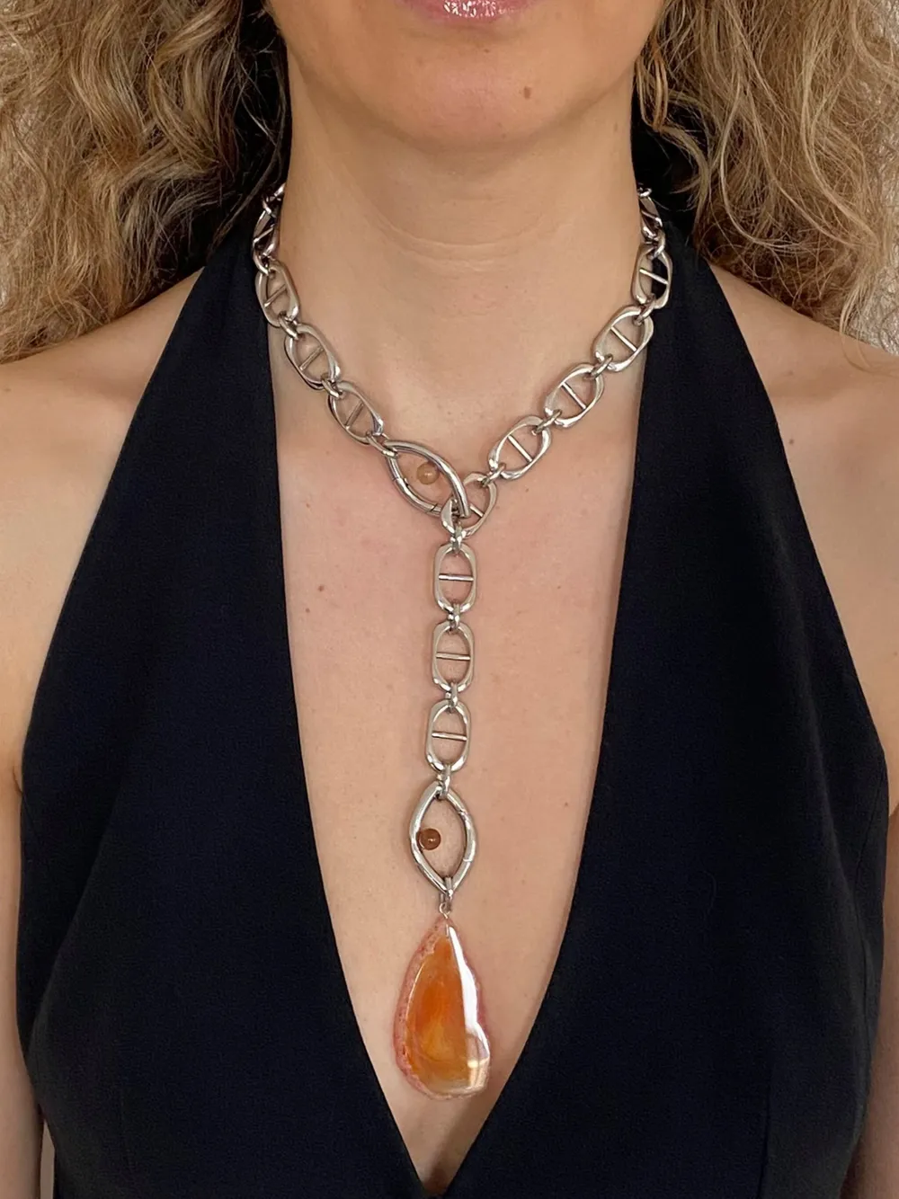 Capsule Eleven collar Lariat en colaboración con Pantone | Hombre | Image 2