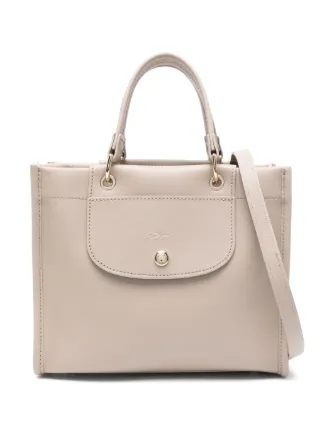 Longchamp