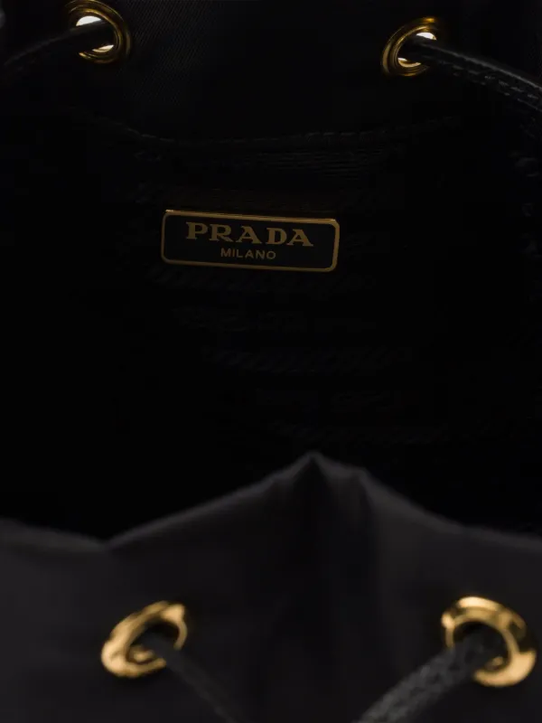 Prada Re-Nylon バケットバッグ | ブラック | FARFETCH JP