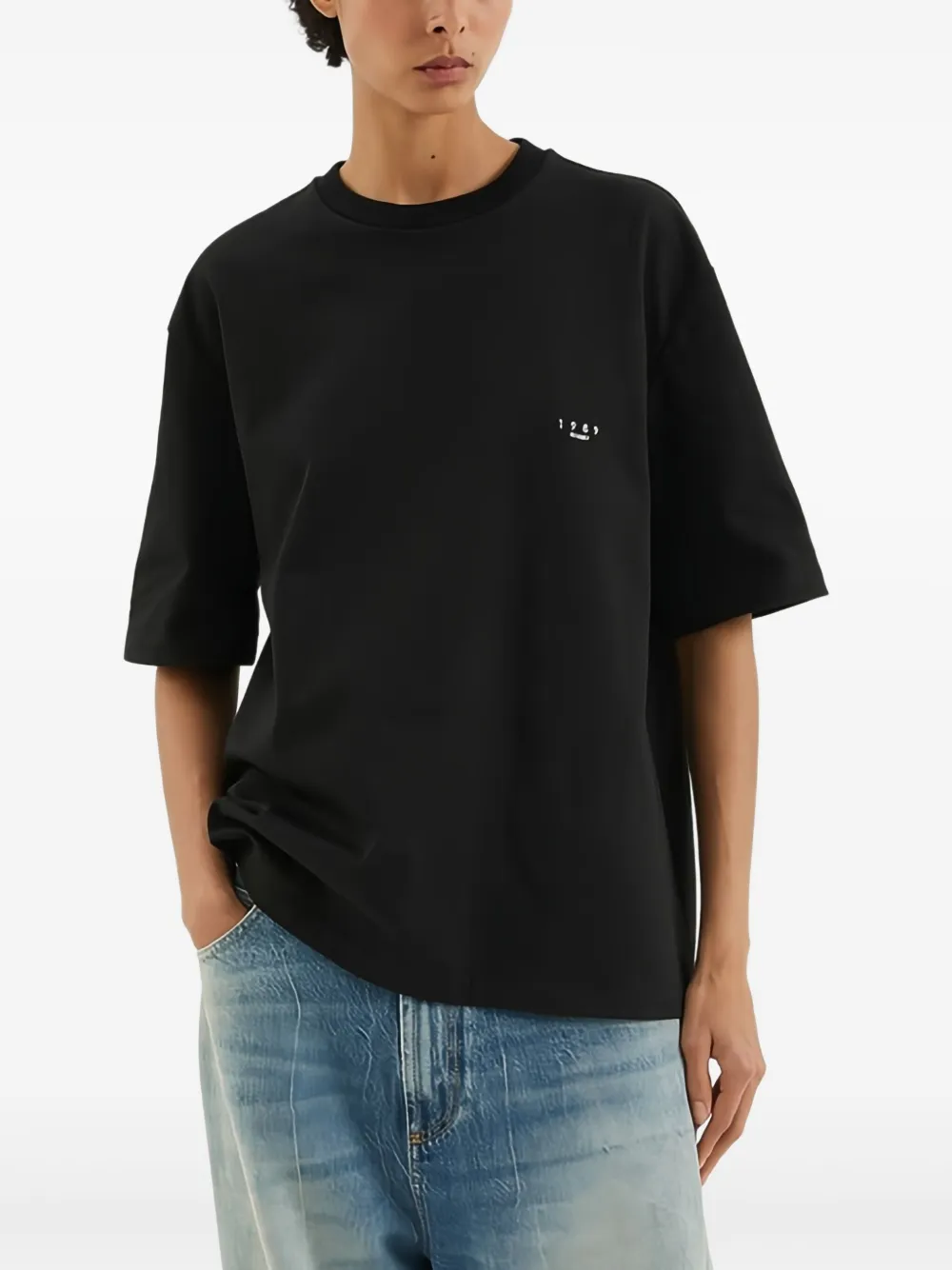 1989 STUDIO short-sleeve T-shirt | Black | Image 1