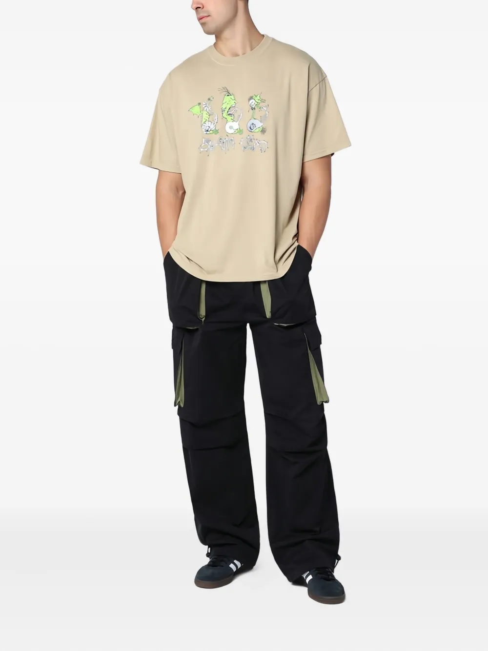 Brain Dead T-shirt met print - Beige