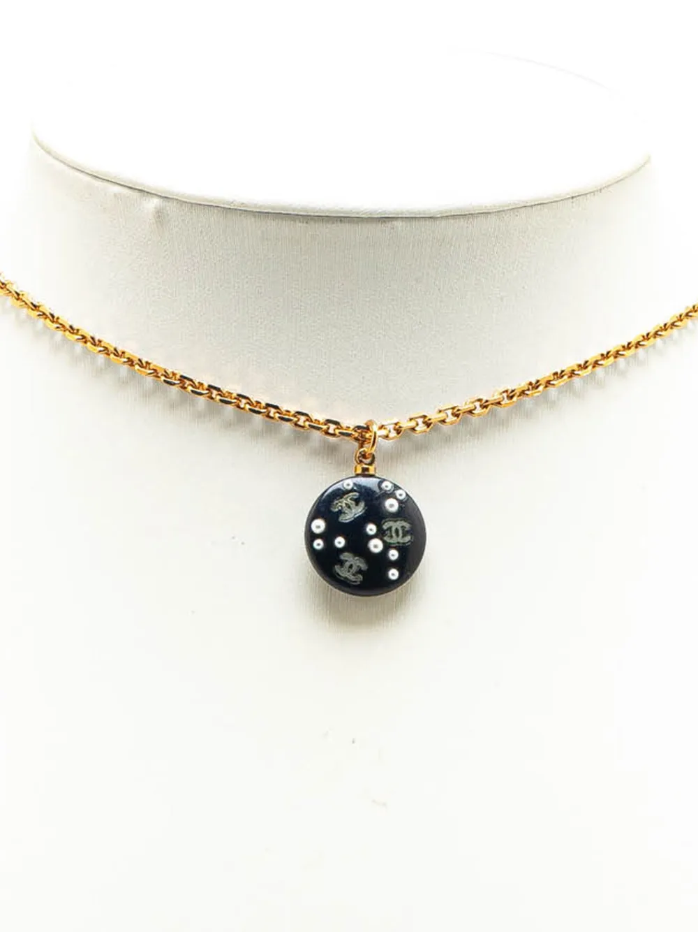Pre-owned Chanel 2003 Gold Plated Cc Resin And Faux Pearl Pendant Necklace Costume Necklace