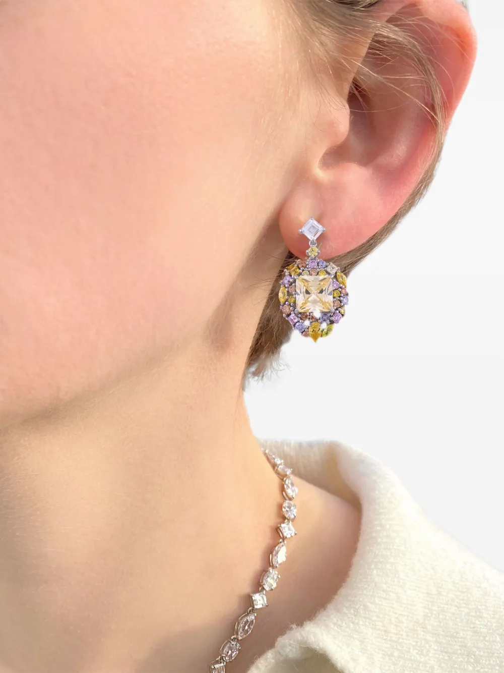 Juwelina Paris Dahlia earrings - Geel