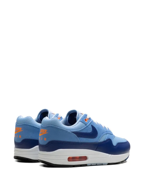 Nike Air Max Essential 
