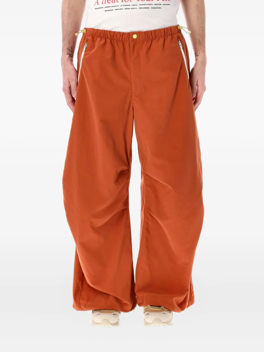 Nike F.R.O.G. Parachute pants | Orange | Image 1