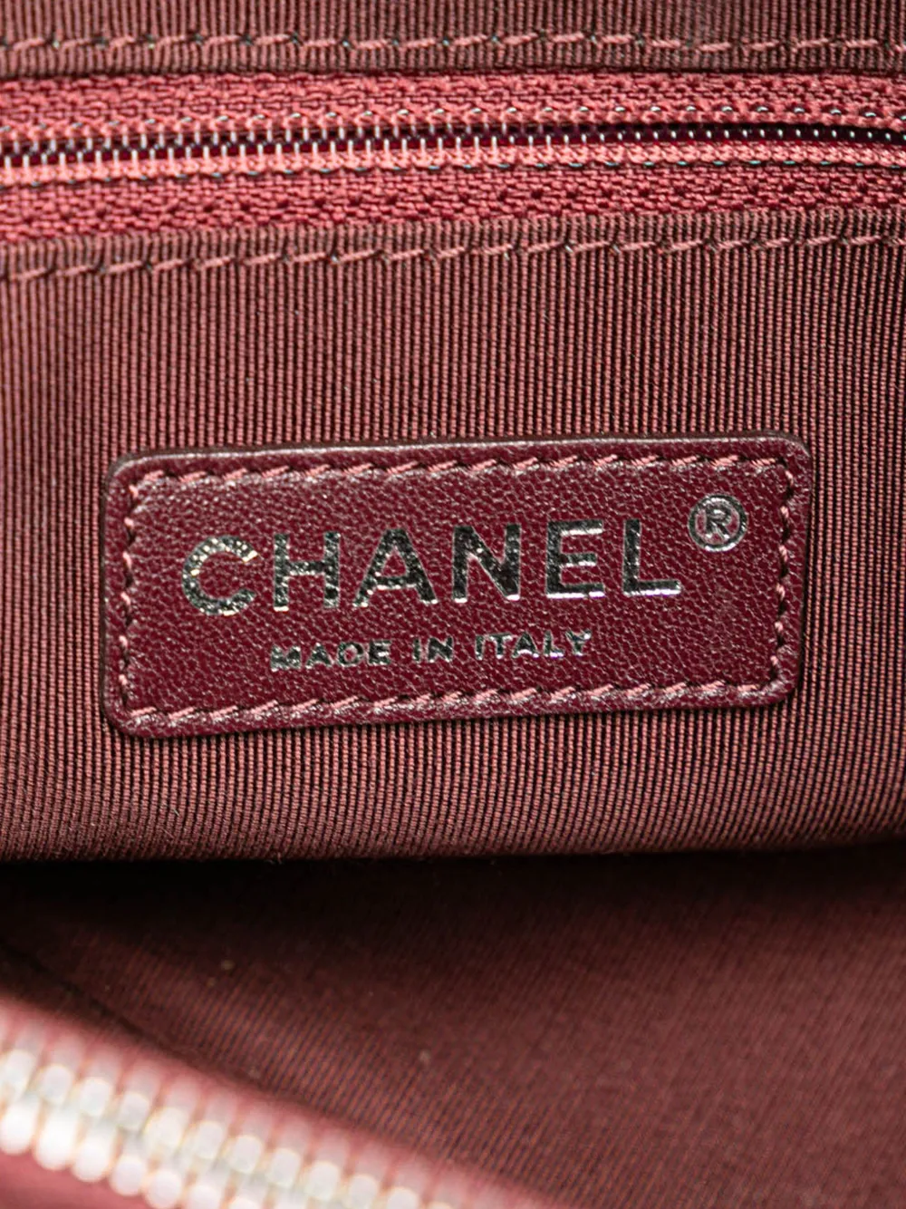 Pre-owned Chanel 2015-2016 Large Shearling Boy Shopping Tote Bag In White