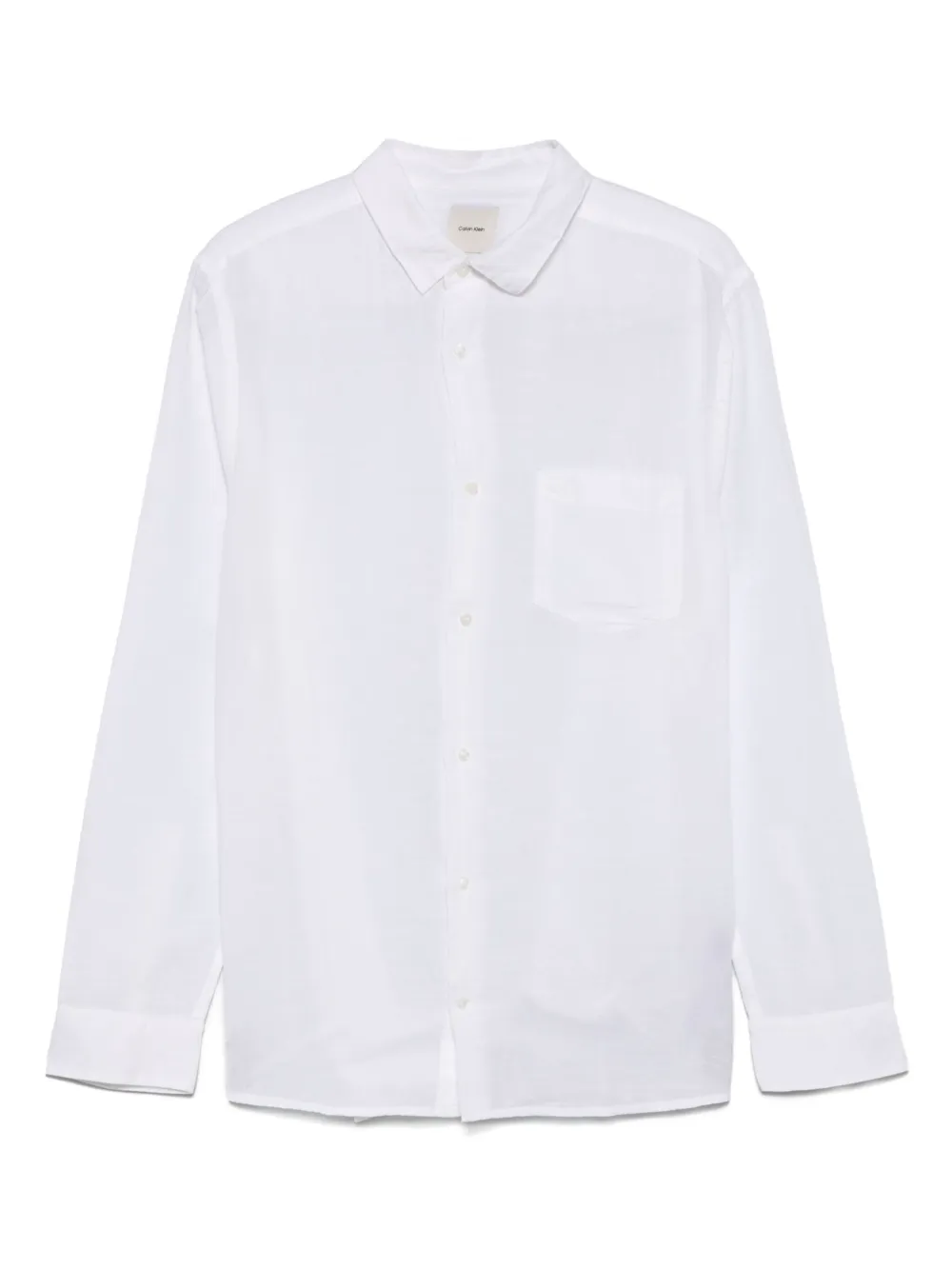 cutaway-collar shirt