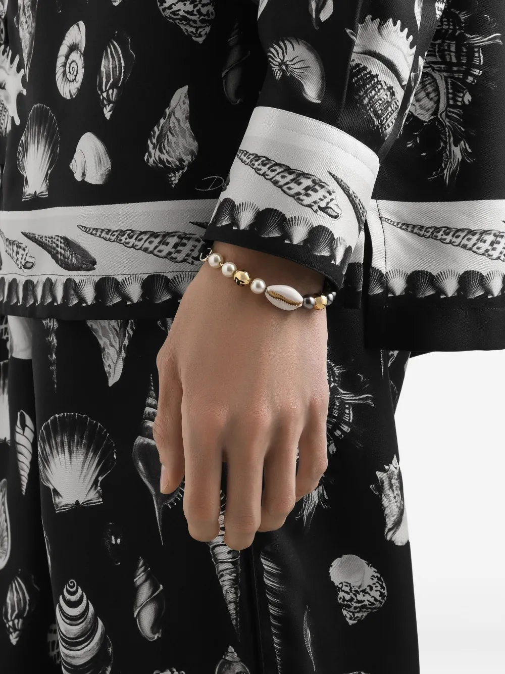 Dolce & Gabbana seashell bracelet | Image 2