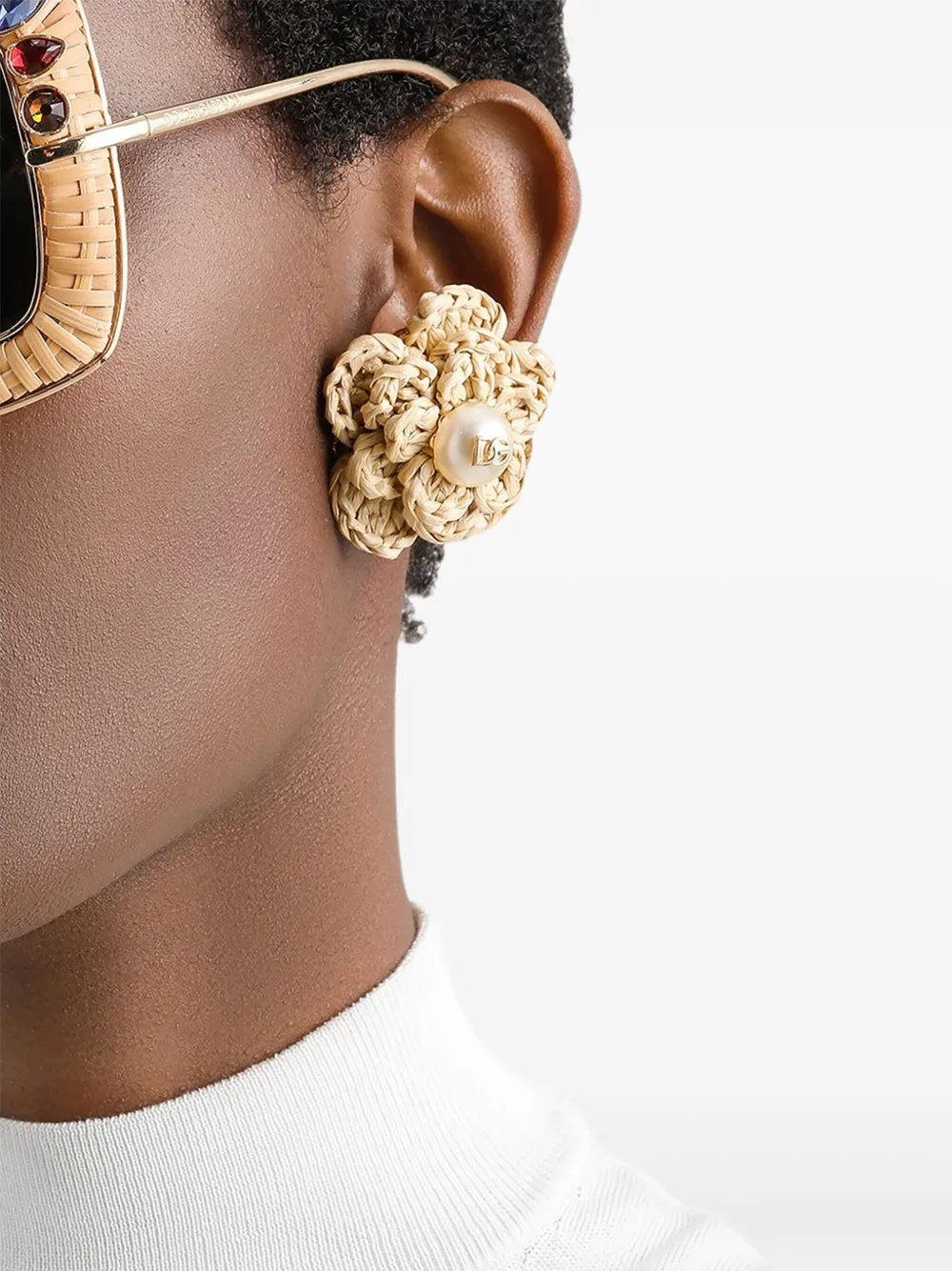 Dolce & Gabbana Oorbellen met bloemendetail - Beige