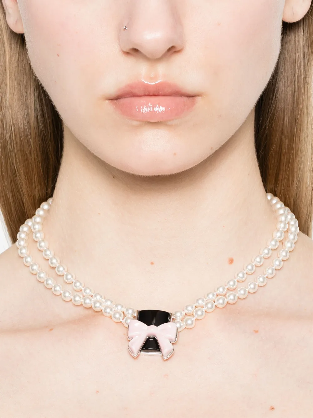SHUSHU/TONG x Yvmin halsketting met strik-hanger - Wit