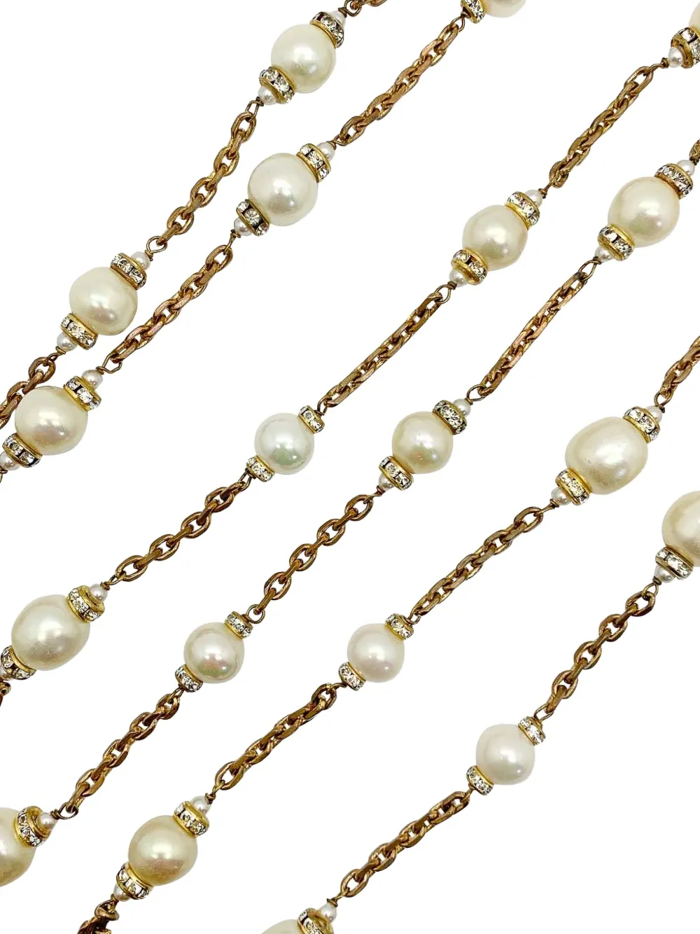 Pre-owned Chanel 1960s Pearl-embellished Necklace In Gold