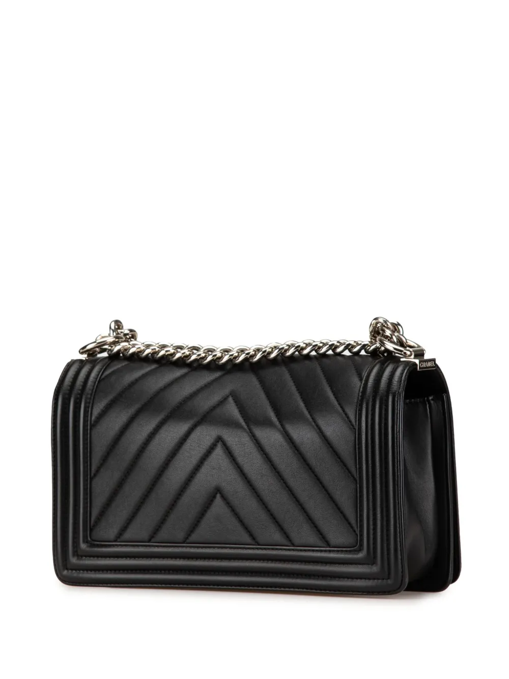CHANEL Pre-Owned 2016-2017 Medium Calfskin Chevron Boy Flap crossbody bag | Pre-Owned | Image 2