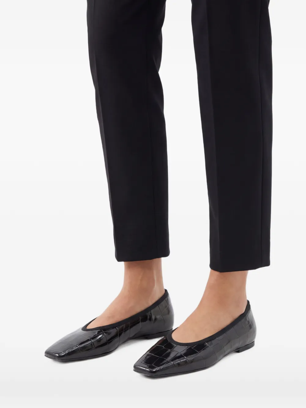 TOTEME Minimalist ballerina's met krokodillen-reliëf Zwart