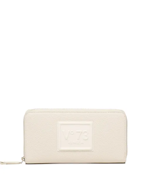 V°73 cartera con logo en relieve