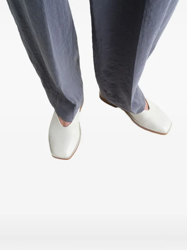 LEMAIRE レザー フラットシューズ | ホワイト | FARFETCH JP