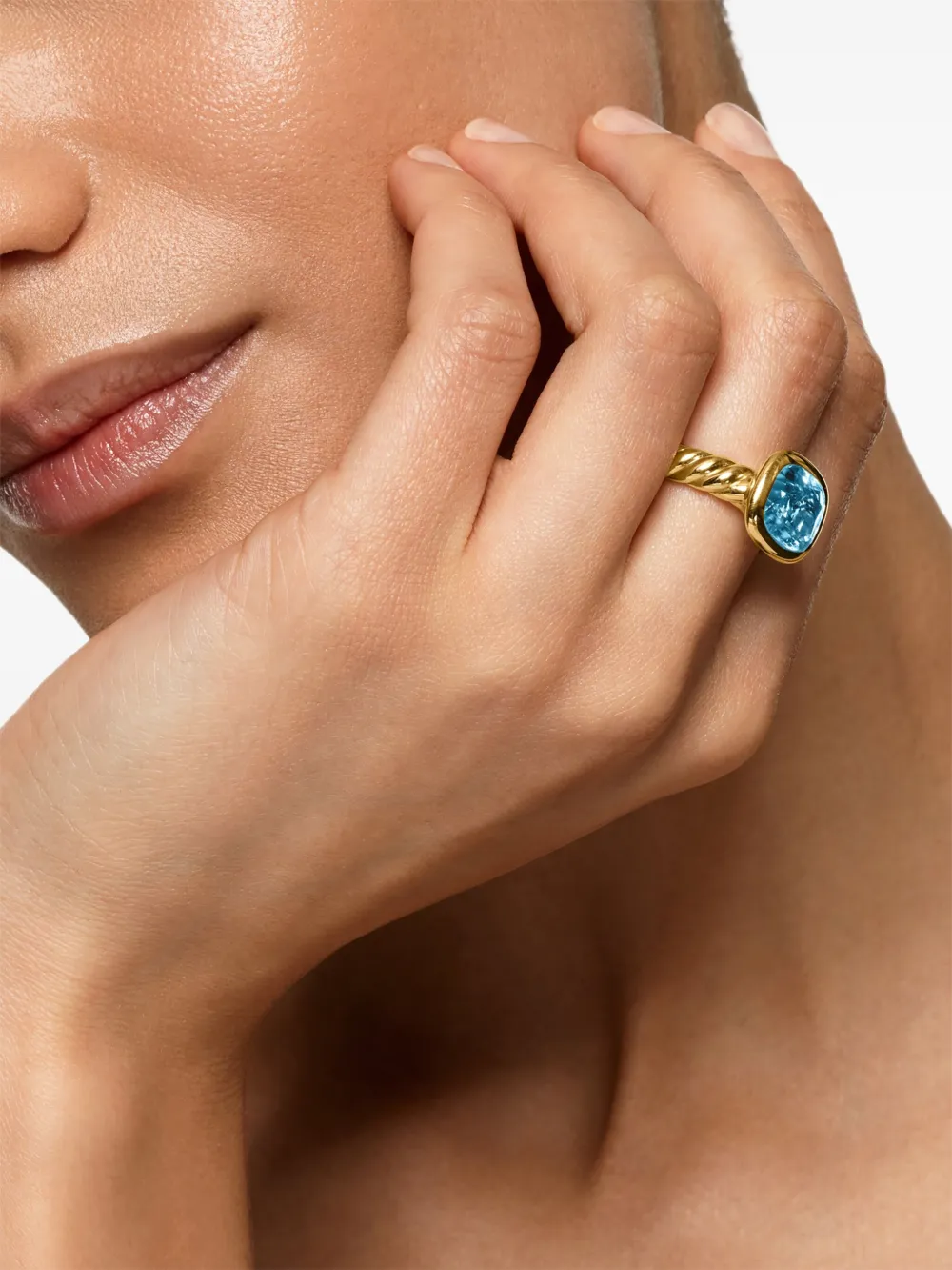 David Yurman 18kt DY Mercer® Gelbgoldring mit Topas | Image 2
