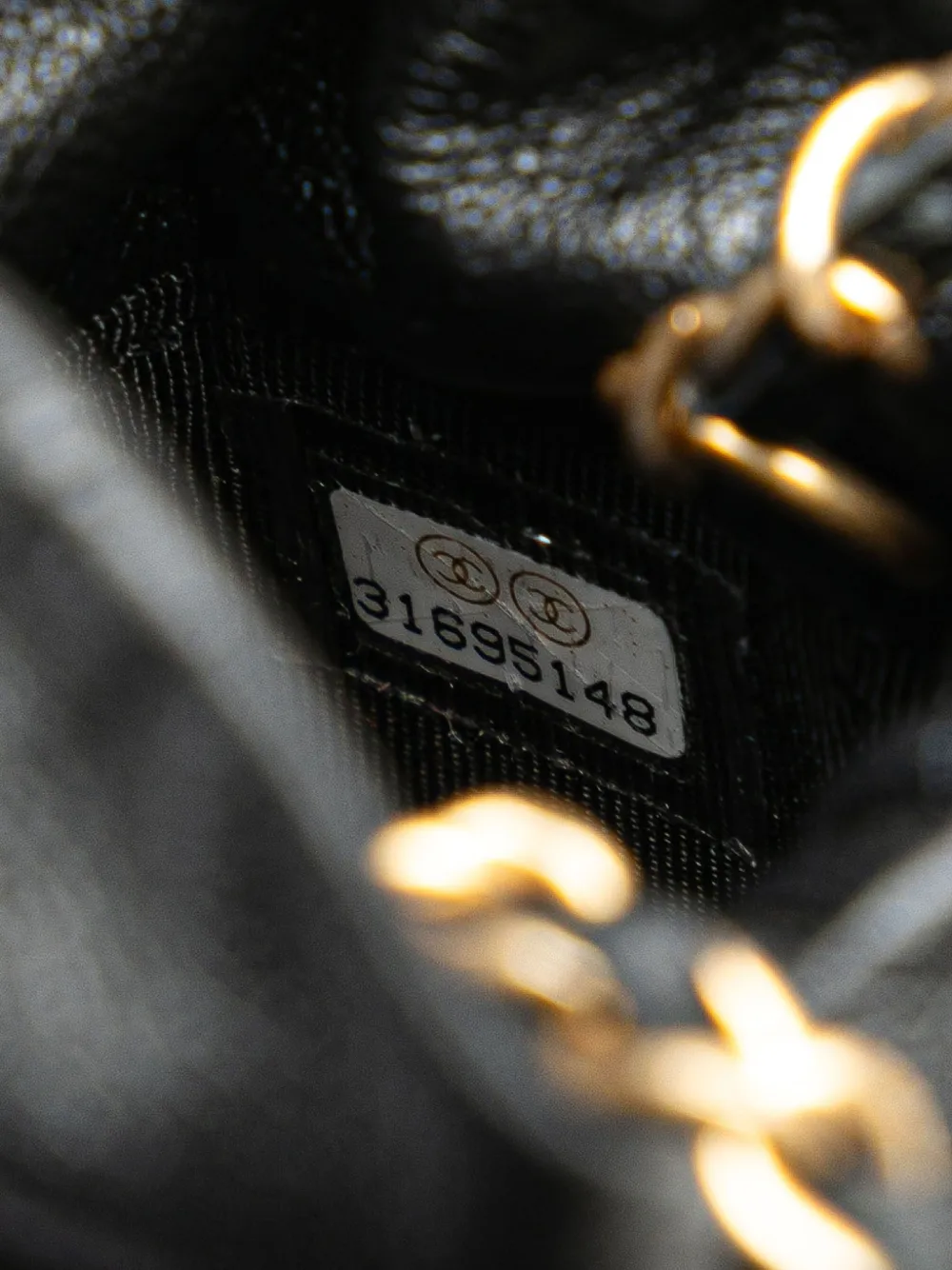VINTAGE●CHANEL●ドローストリングバケットバッグ カーフスキン CHANEL Pre-Owned 2021 ミニ マトラッセ カーフスキン ドロー