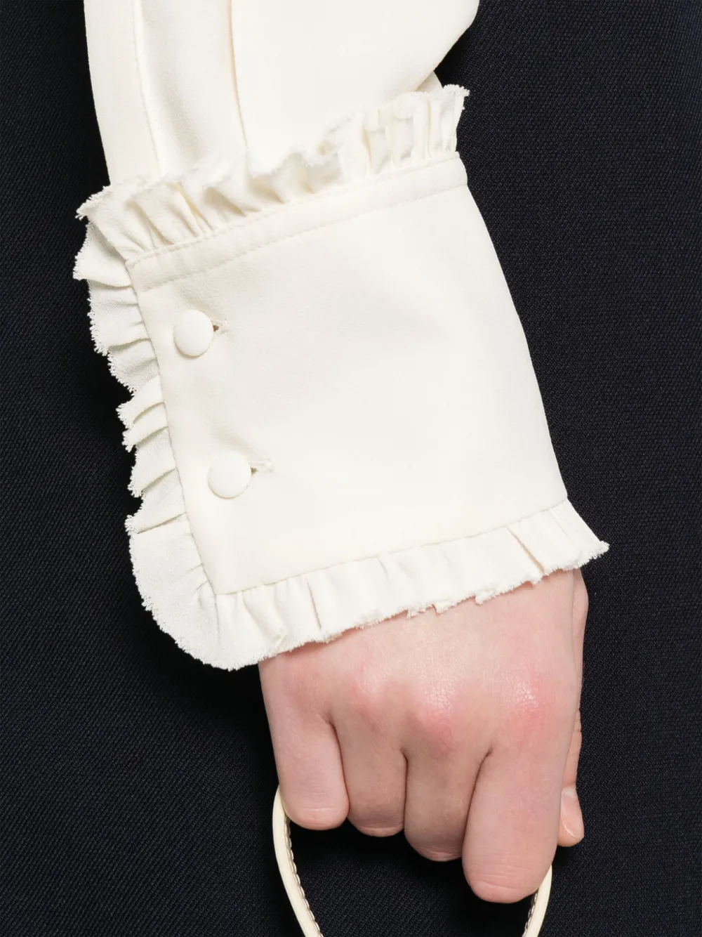 N°21 Ruffle-collar Blouse