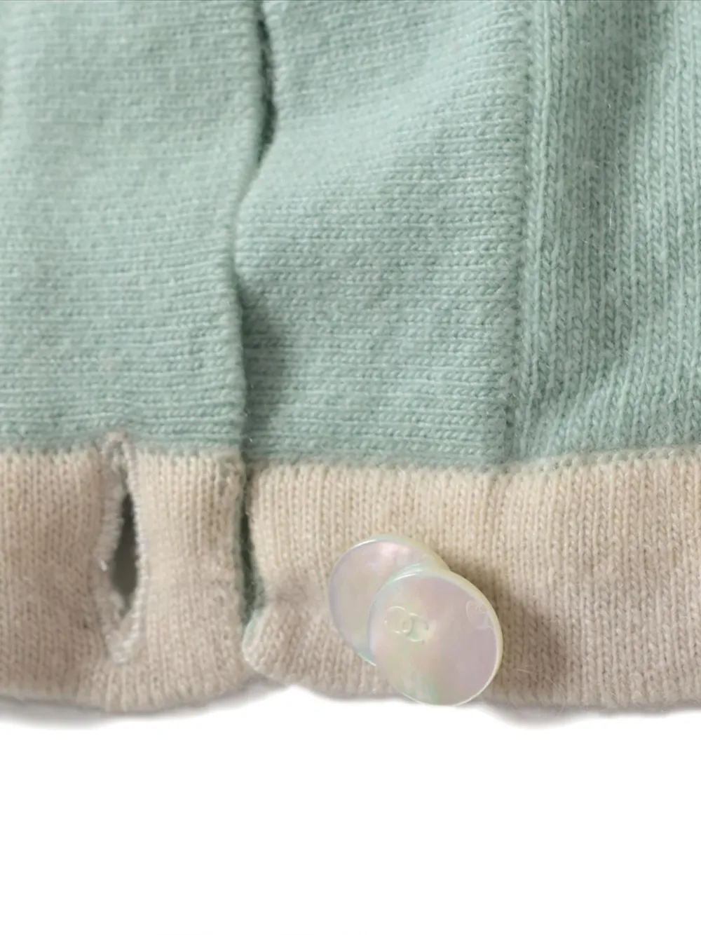 Pre-owned Chanel Cashmere Cardigan In Green