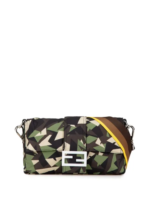 Fendi Pre-Owned bolsa satchel Baguette convertible de nylon camuflajeada 2000-2024