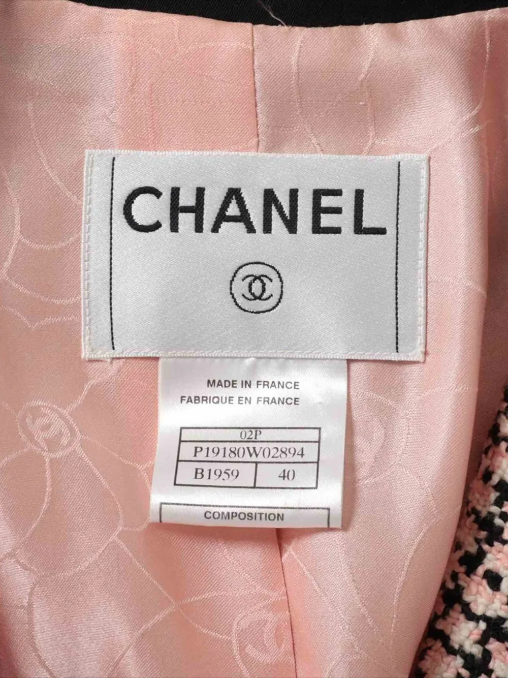 Pre-owned Chanel Tweed Blazer In Black