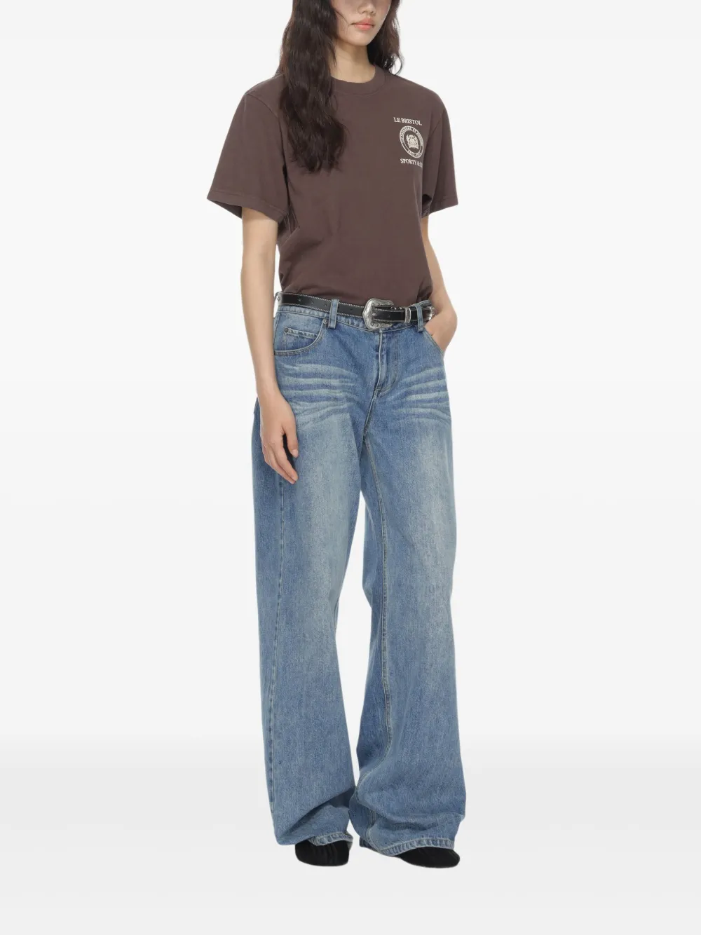 Sporty & Rich Crest Seal 100th T-shirt Bruin