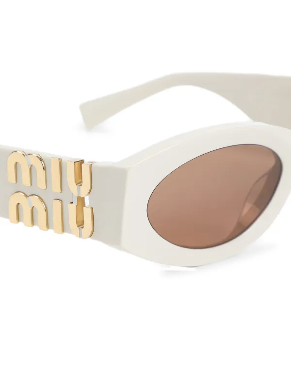 Miu Miu Eyewear logo-detail oval-frame Sunglasses | White  display picture 2