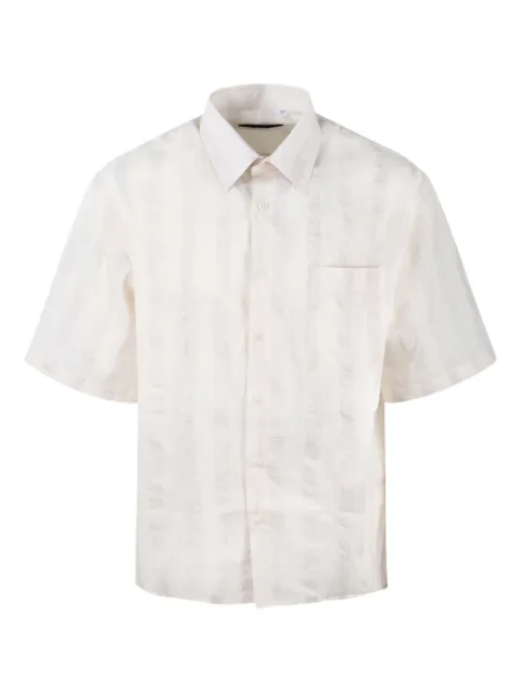 Costumein camisa con rayas estampadas