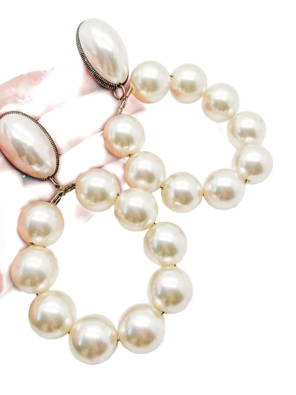 Pre-owned Jennifer Gibson Jewellery 1960s Mabé Pearl Hoop Earrings In Silver