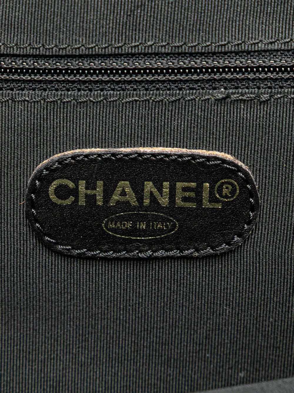Pre-owned Chanel 1997-1999 Cc Caviar Leather Tote Bag In Black