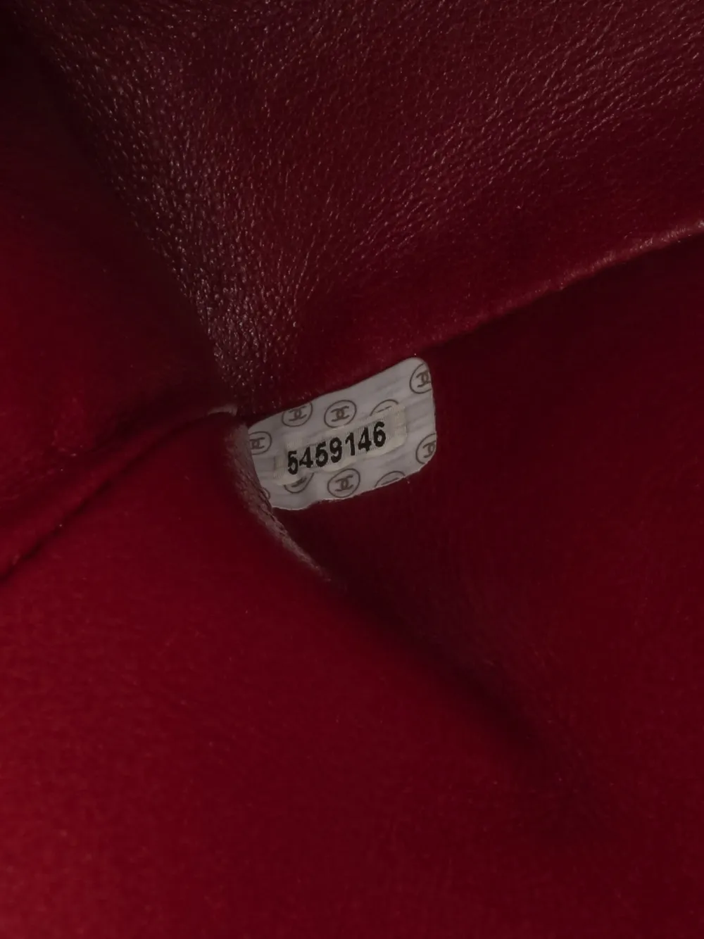 CHANEL Pre-Owned 1997-1999 Reissue 2.55 Double Flap 225 Schultertasche aus gestepptem Samt | Image 6