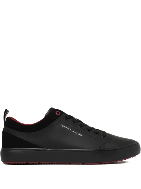 Tommy Hilfiger logo sneakers
