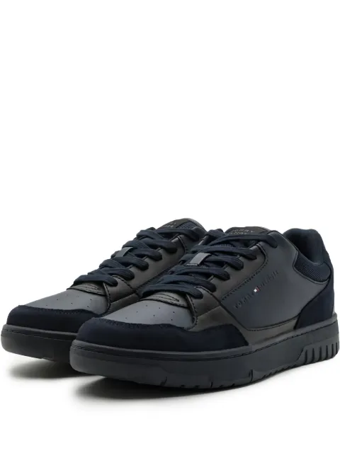 Tommy Hilfiger logo sneakers