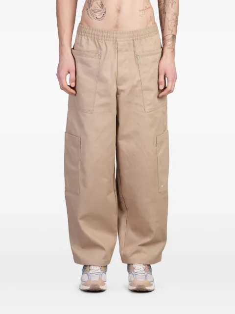 Nike pantalones anchos
