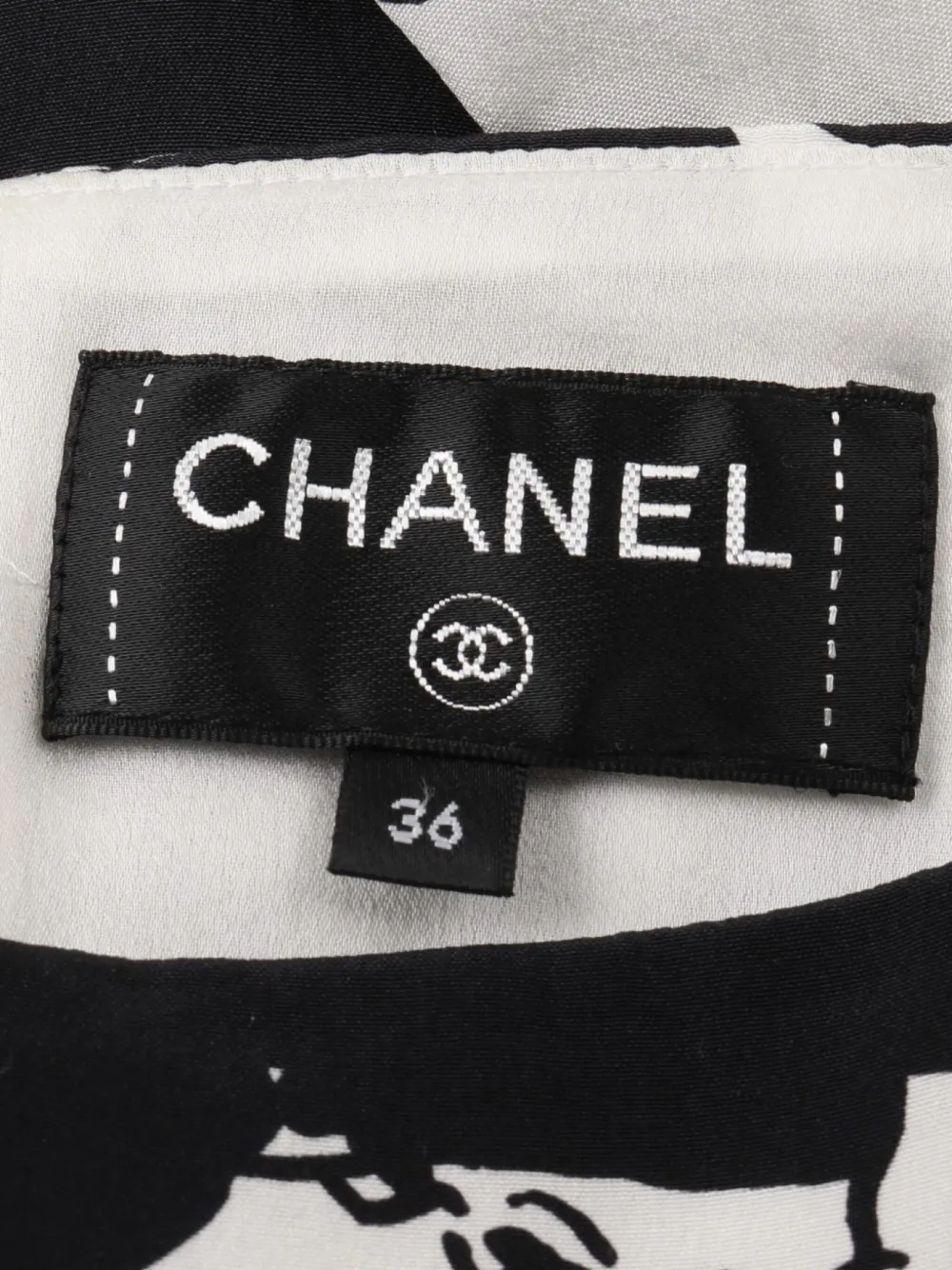 Pre-owned Chanel 1986-1988 Graphic-print Midi Skirt In White
