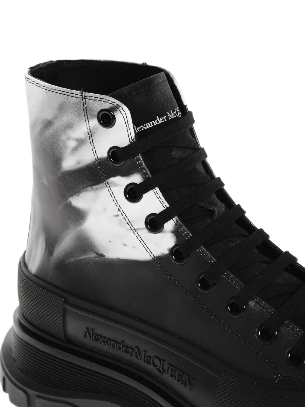 Alexander McQueen Leren combat boots Zilver