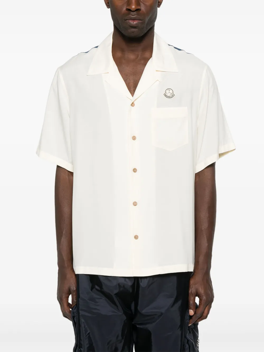 Moncler x Mercedes-Bens overhemd met grafische print Beige