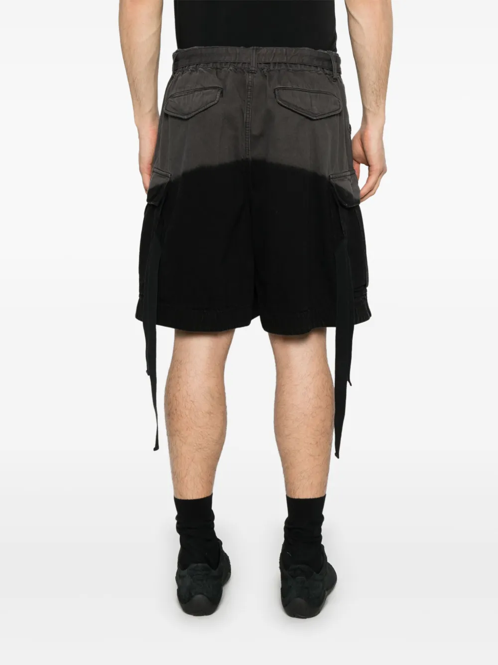 sacai Cargo shorts met geverfd effect Zwart