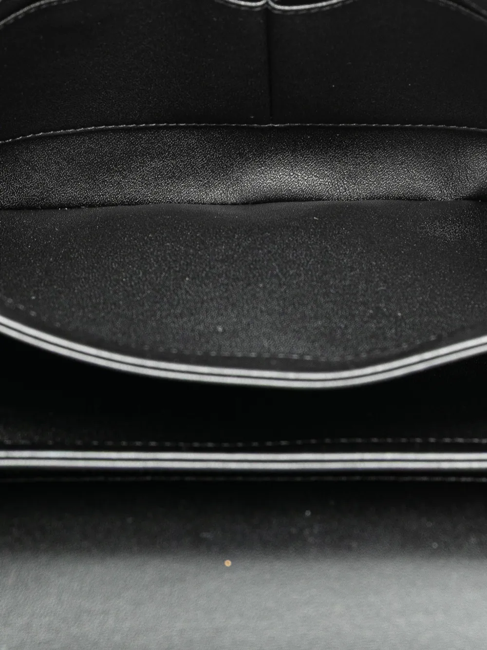 Pre-owned Chanel 2021-2024 Medium Lambskin Trendy Cc Flap Satchel In 黑色