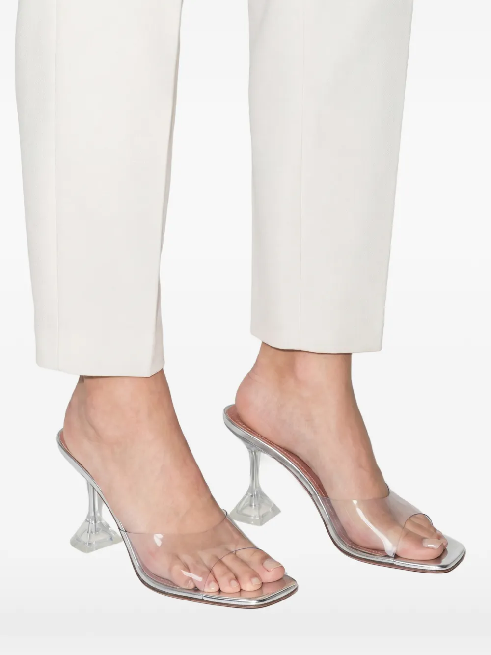 Amina Muaddi 70 mm Lupita Glass sandalen Wit
