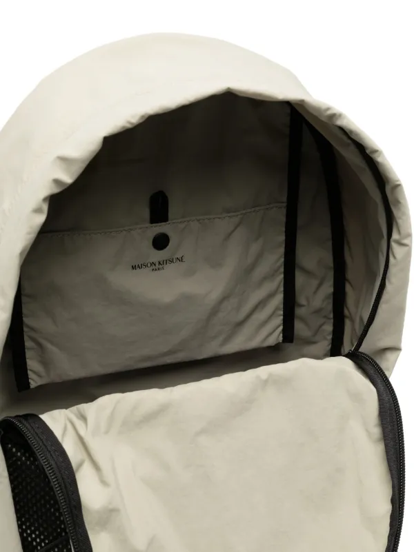 Maison Kitsuné Flash Fox バックパック | グリーン | FARFETCH JP