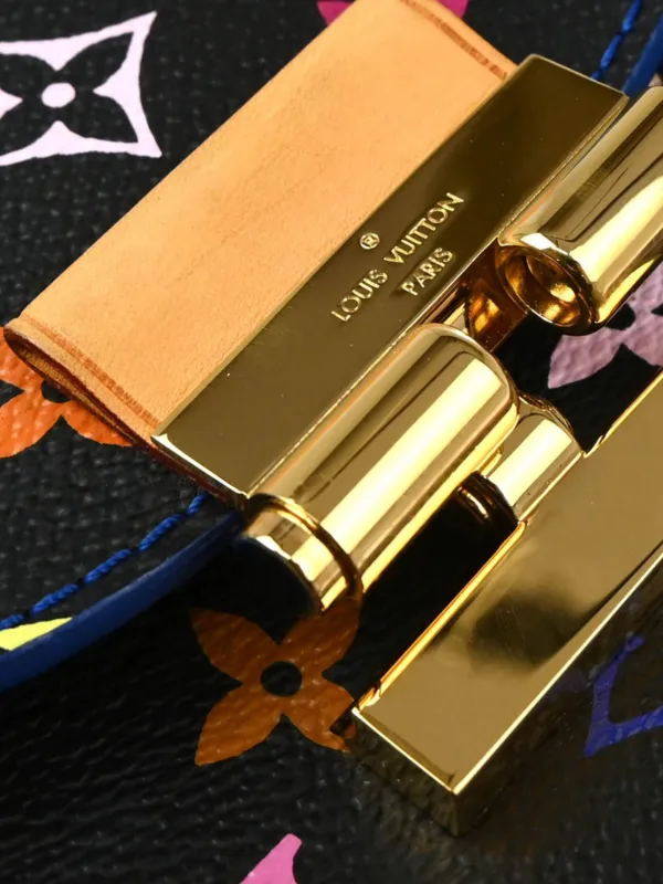 Louis Vuitton Pre-Owned x Takashi Murakami 2017 Heartbreaker