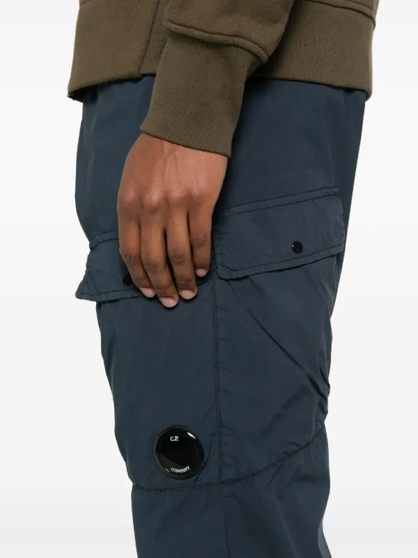 cp company レンズディテール　パンツ C.P. Company レンズディテール パンツ | ブルー | FARFETCH JP