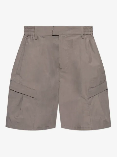 Represent shorts con cierre oculto