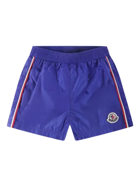 Moncler Enfant شورت سباحة بشارة شعار الماركة