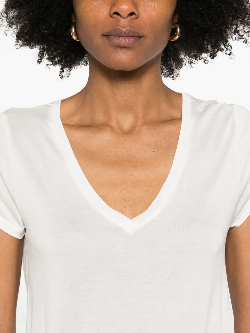 MAJESTIC V-NECK T-SHIRT