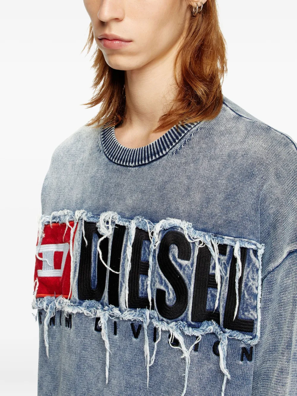 Diesel frayed logo-patch jumper Blauw