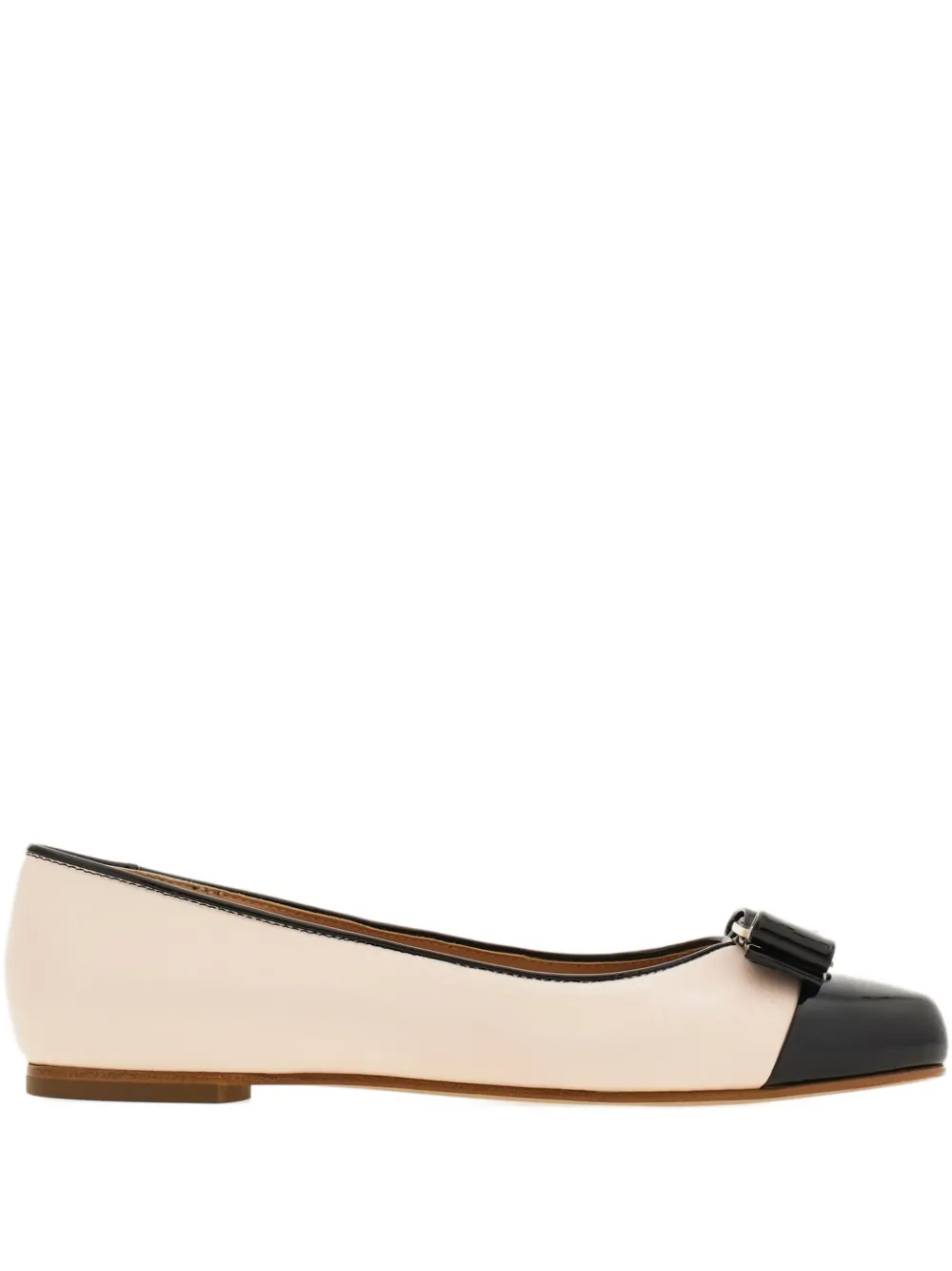 Ferragamo Varina leather ballerina shoes Pink