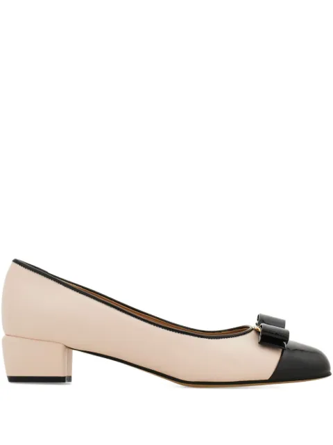 Ferragamo Vara Pumps